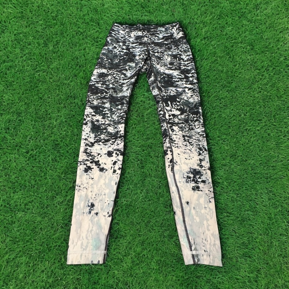 Lululemon Wunder Under HR Tight Print Womens Size 8 LW5B0KS Workout Gym‎ Running